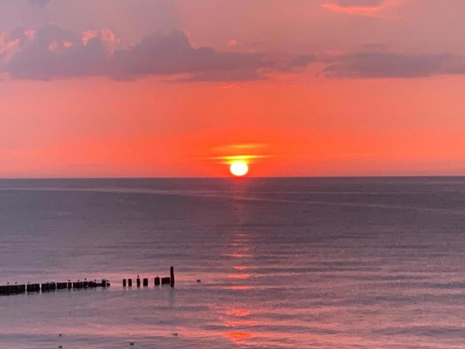 Pensjonat Kaszubianka Ustronie Morskie Esterno foto